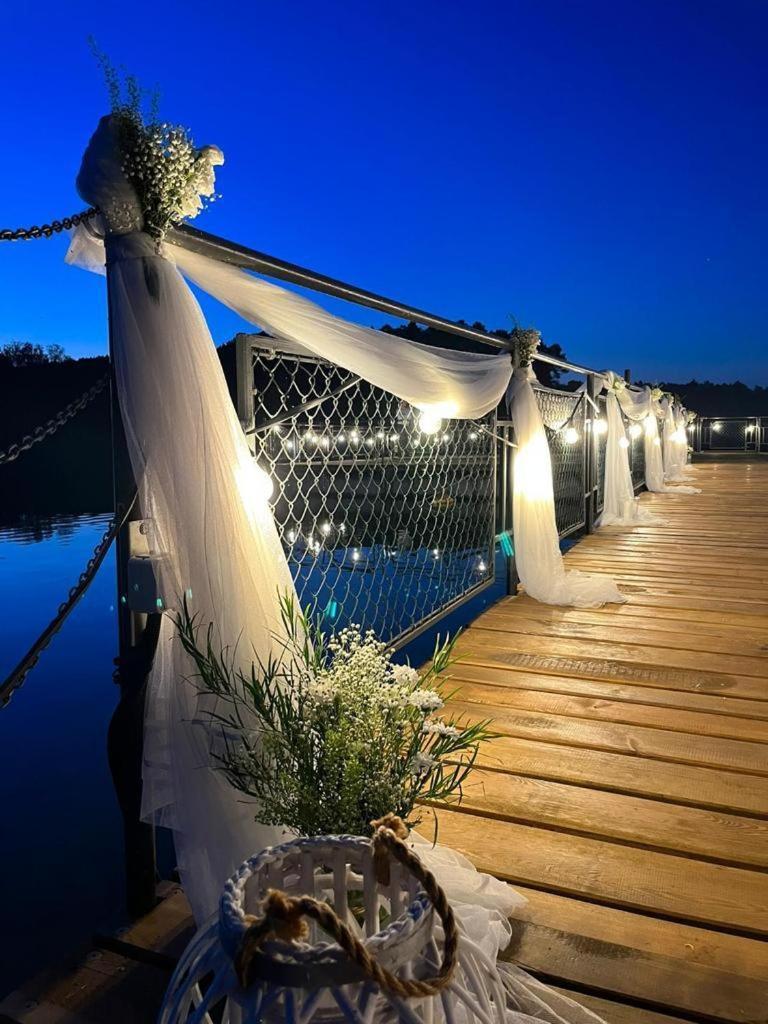 Osrodek Wypoczynkowy "Julia" W Samociazku Otel Samociążek Dış mekan fotoğraf